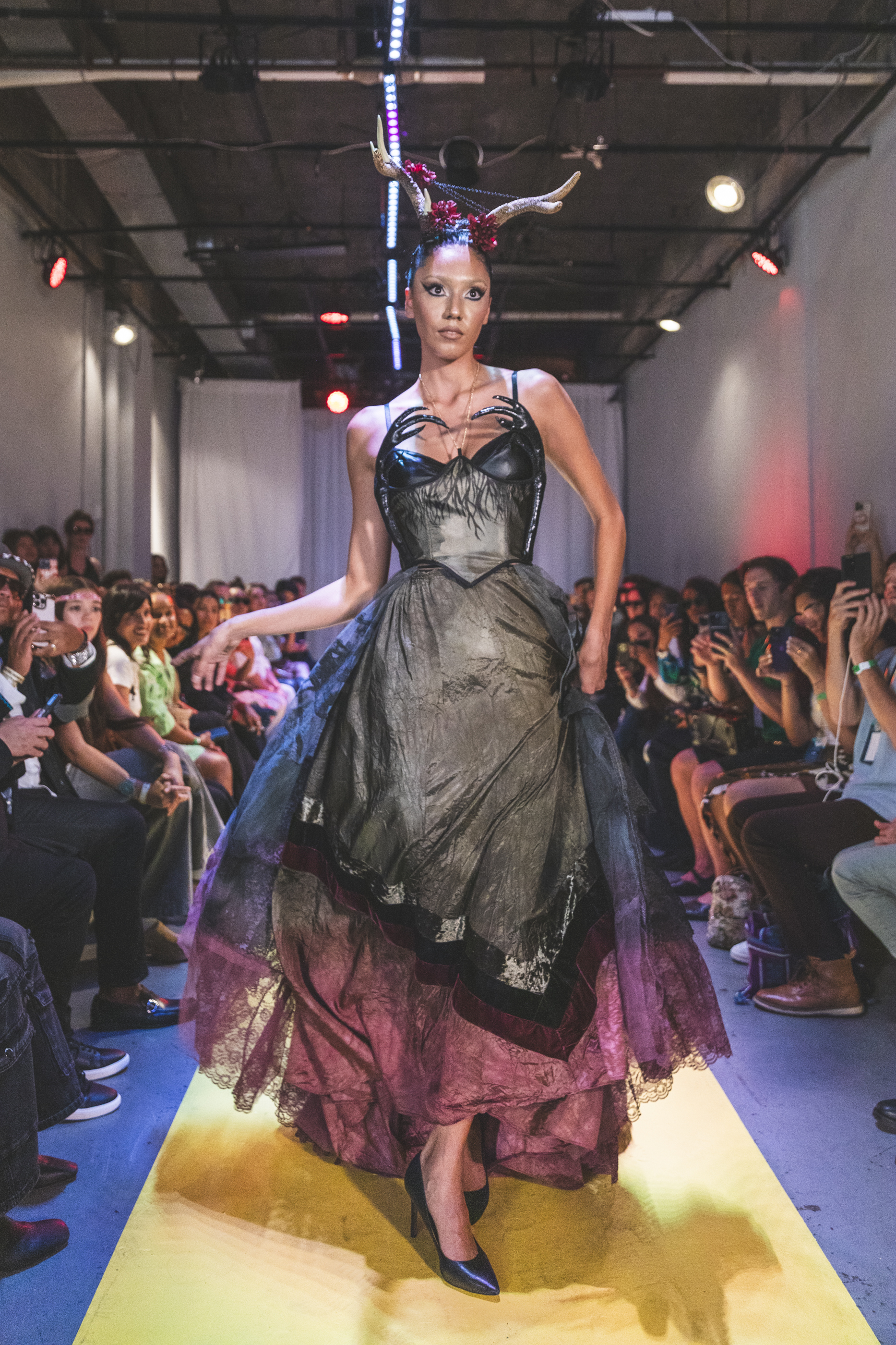 2025_09_13_INYFW_Relative_Arts_Showcase_01_by_Shayla_Blatchford-8703.jpg